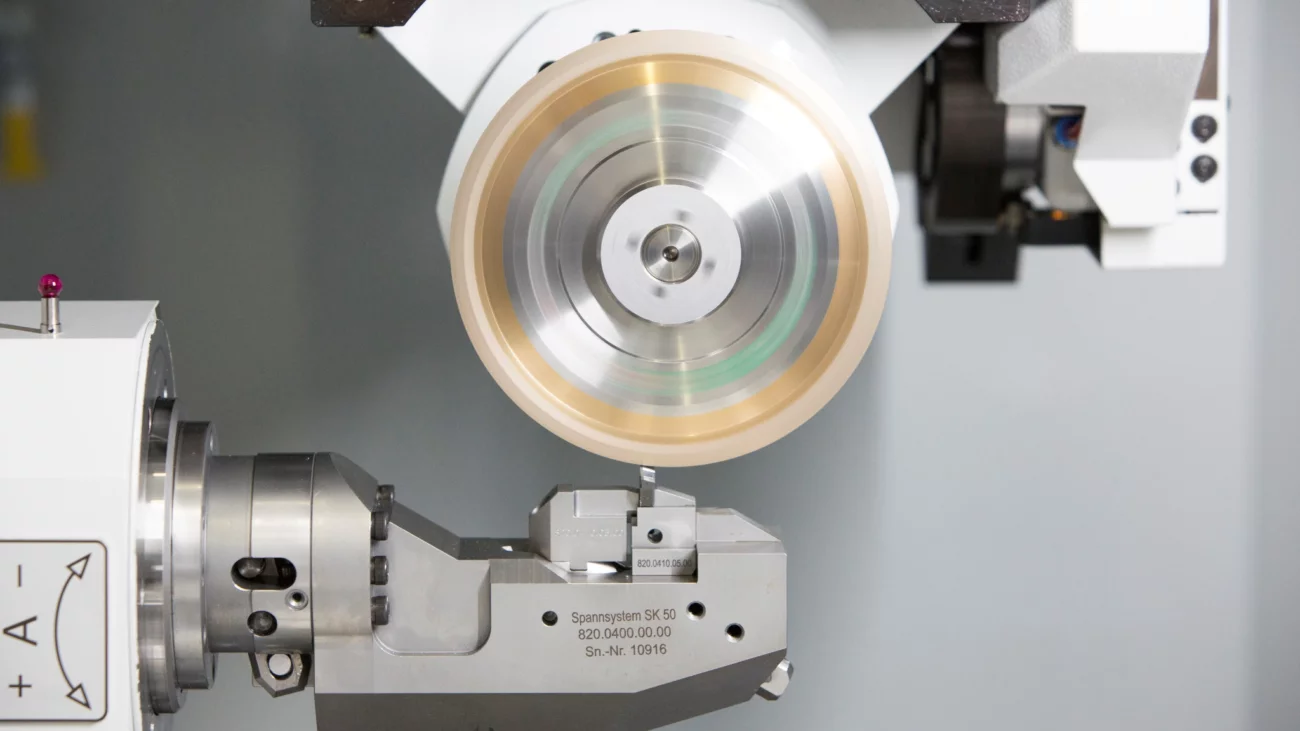how to true a diamond grinding wheel