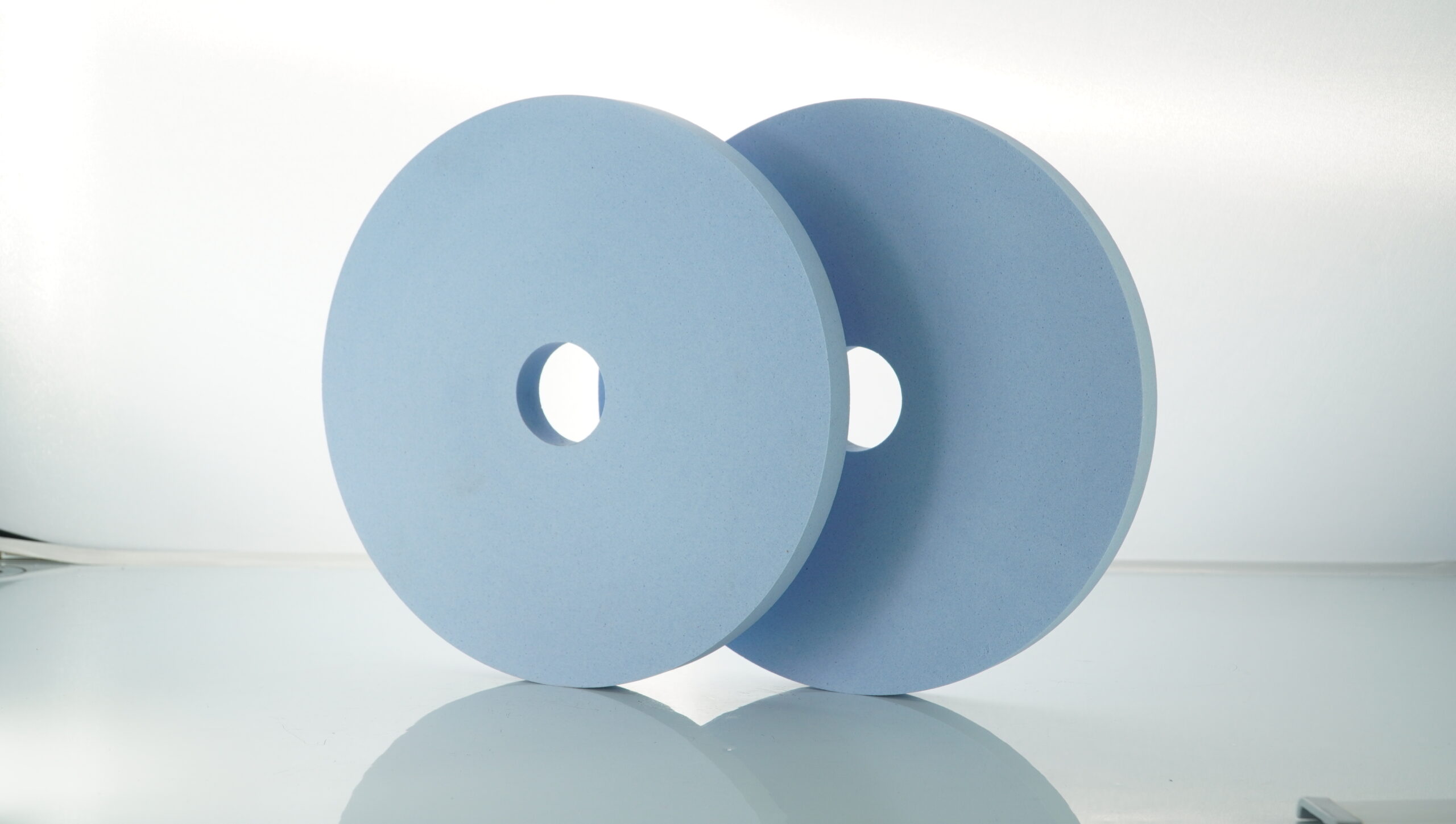 Grinding wheel wear resistance