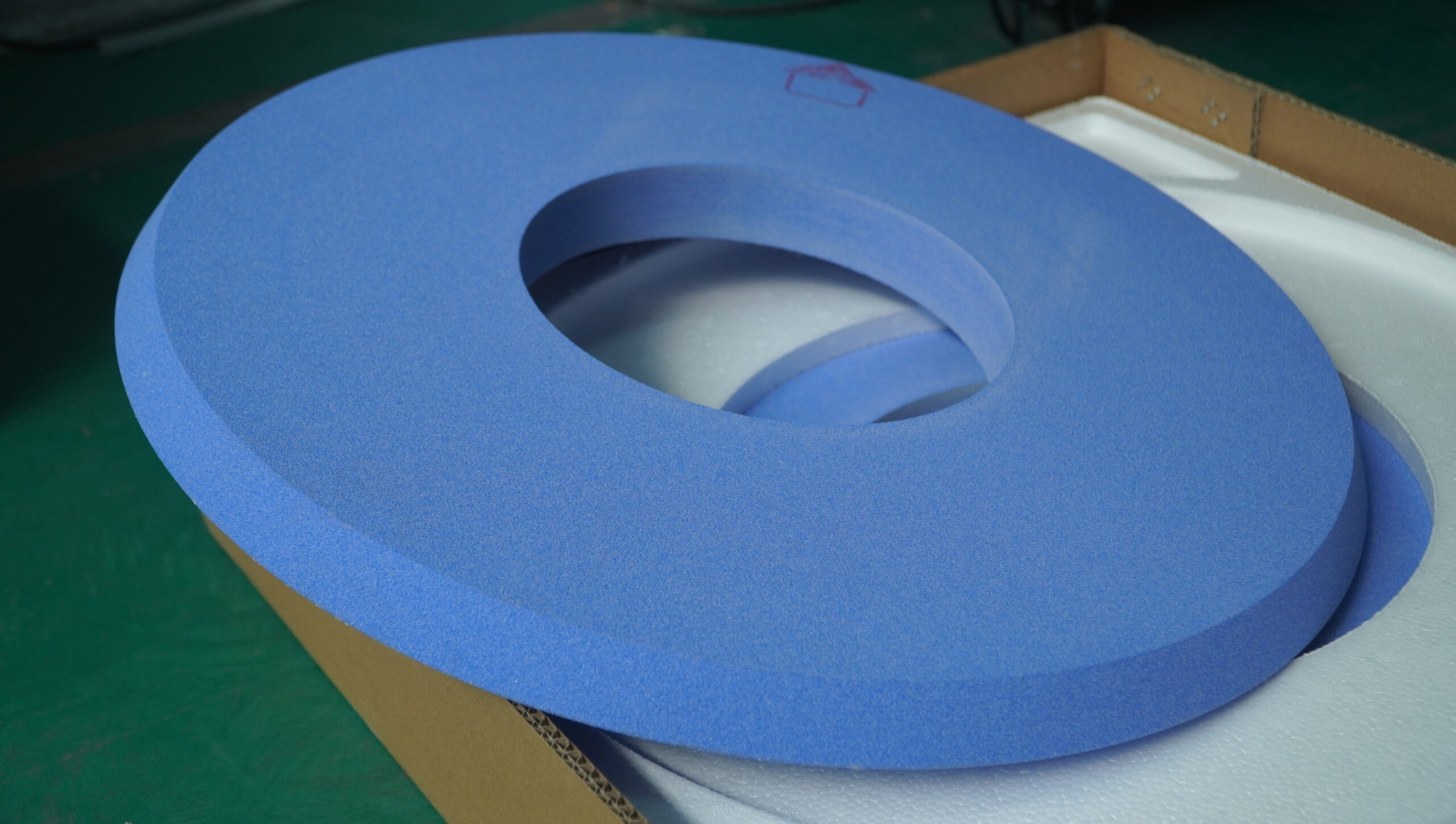 Grinding wheel wear resistance