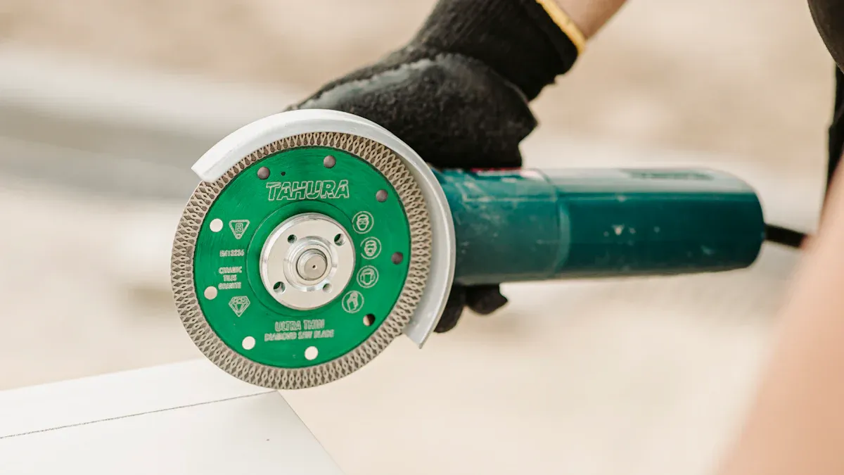 When to Use Green Silicon Carbide Wheels